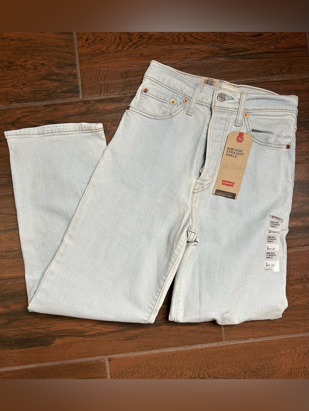Levi’s Ribcage Straight Ankle Denim Light Wash High Rise Distressed Jeans
